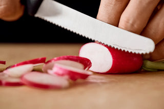 Victorinox Swiss Classic Tomato and Table Knife - 11 cm