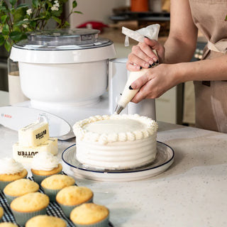 White Universal Plus with Baker's Bundle